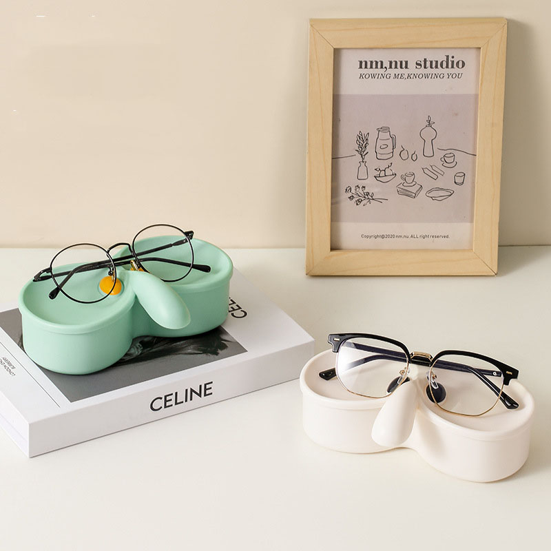 Jewelry Eyewear Watches & Accessories - Sevimli Gözlük Saklama Kutusu, Karikatür Burun