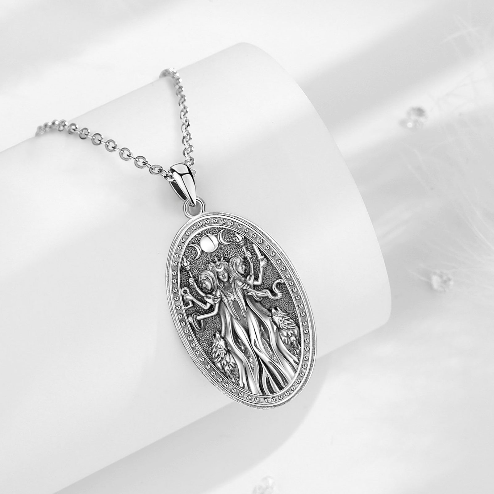 Eudora 925 Ayar Gümüş Üçlü Ay  - Mens Dog Tag Necklace incelemesi ve fiyatı