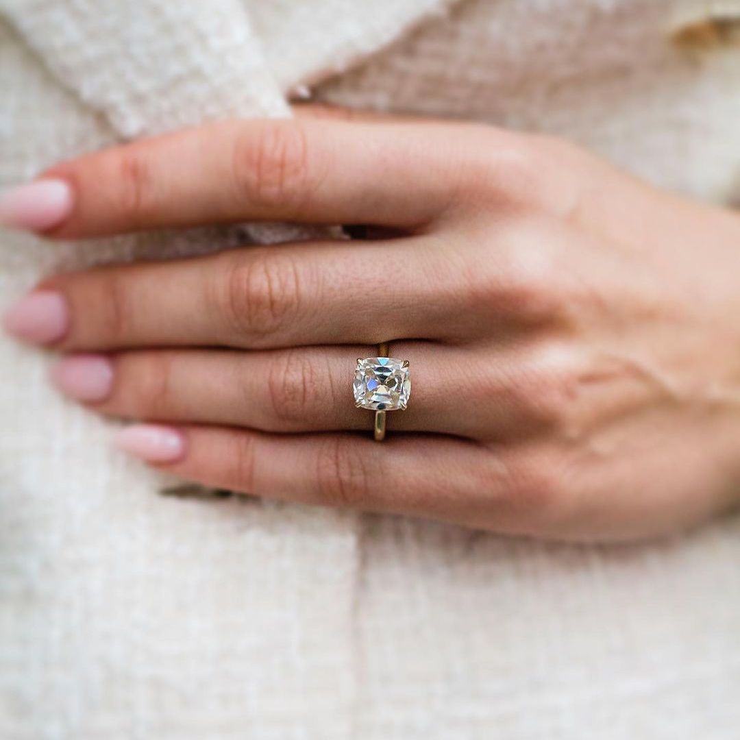 Eski Maden Minder Kesim 6 Kara - Moissanite Ring incelemesi ve fiyatı